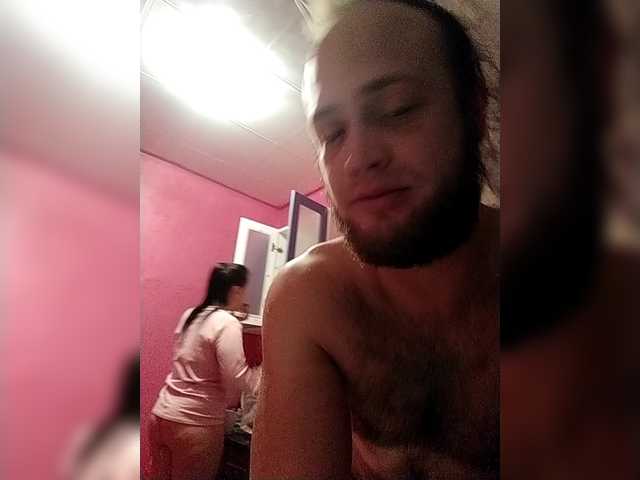 Family707's BongaCams show and profile