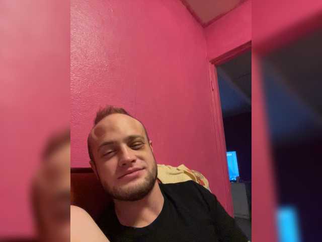 Family707's BongaCams show and profile