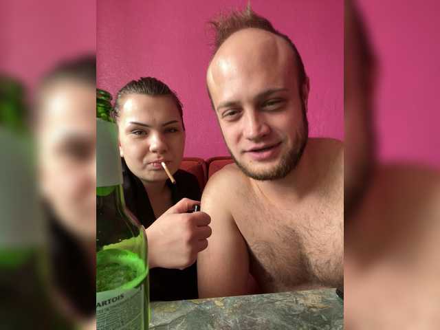 Family707's BongaCams show and profile