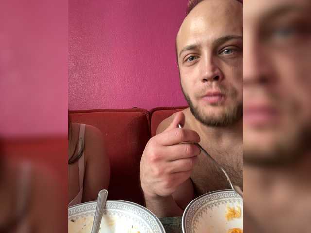 Family707's BongaCams show and profile