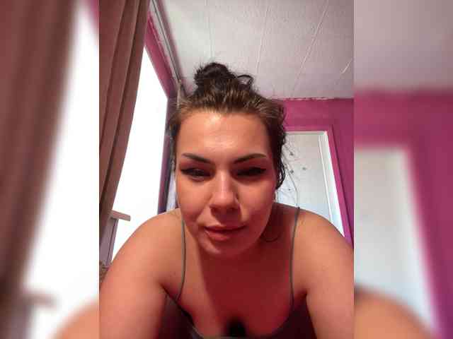 Family707 Live Webcam on BongaCams