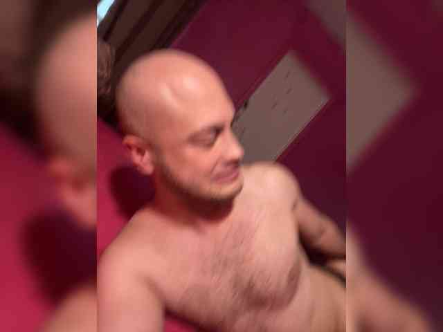 Family707 Live Webcam on BongaCams