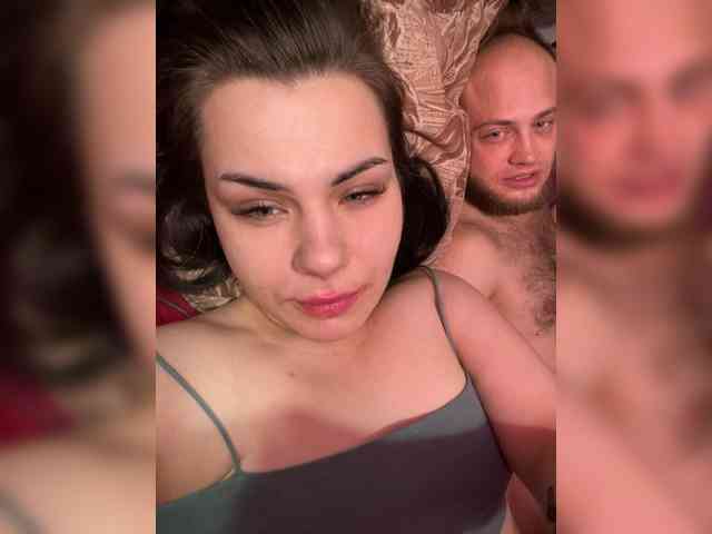 Family707 Live Webcam on BongaCams