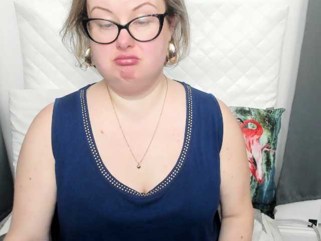 BonnieFlirt's BongaCams show and profile