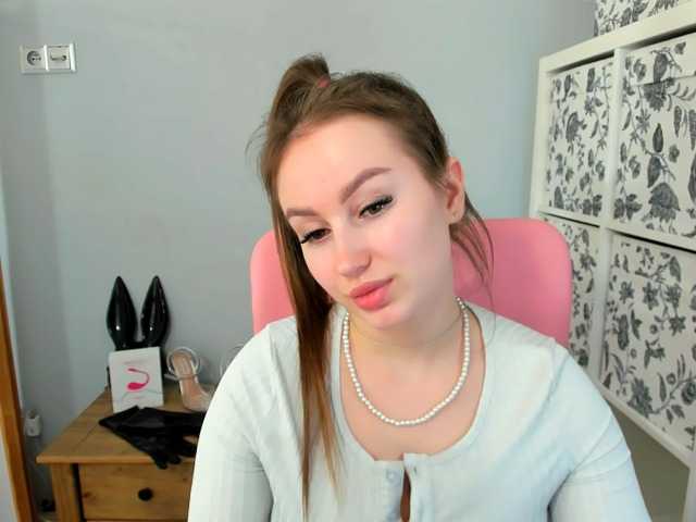 DonnaGirlX's BongaCams show and profile