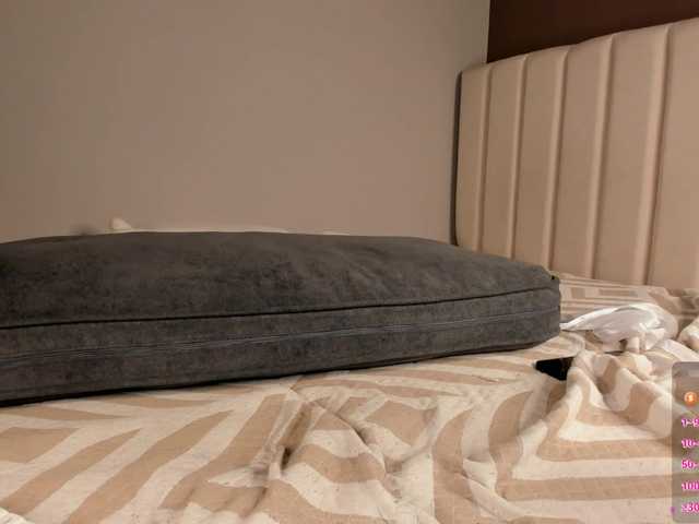 hellewkitty's BongaCams show and profile