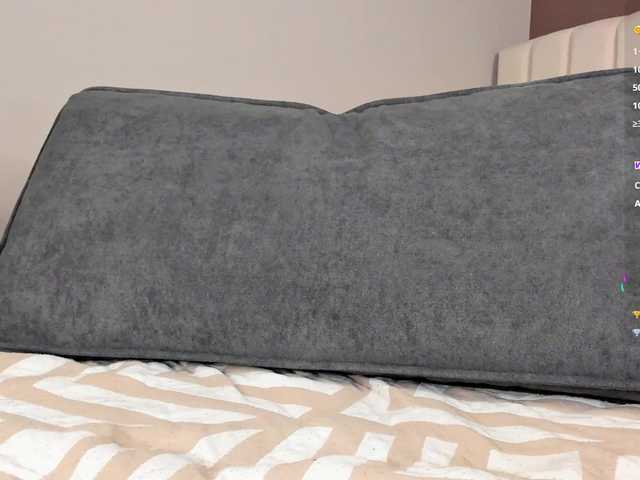 hellewkitty's BongaCams show and profile