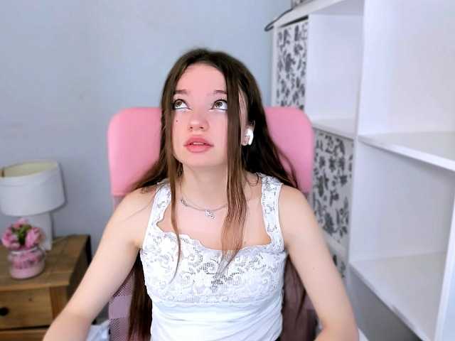 GraceLipsX's BongaCams show and profile