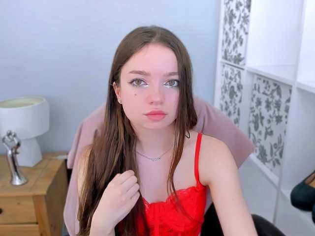 GraceLipsX's BongaCams show and profile