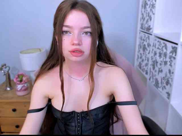 GraceLipsX webcam