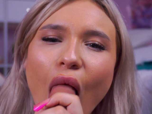 JessyBelle's BongaCams show and profile