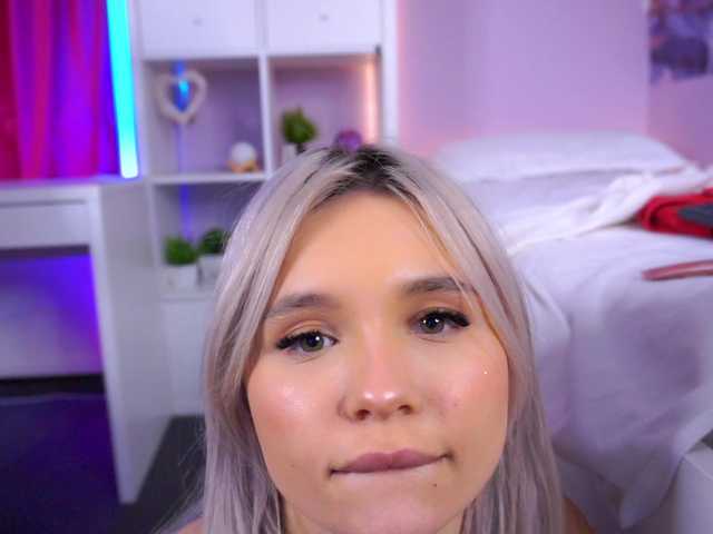 JessyBelle's BongaCams show and profile