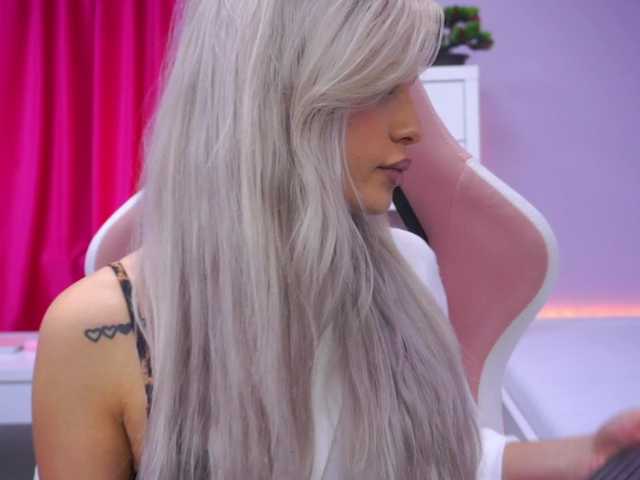 JessyBelle's BongaCams show and profile