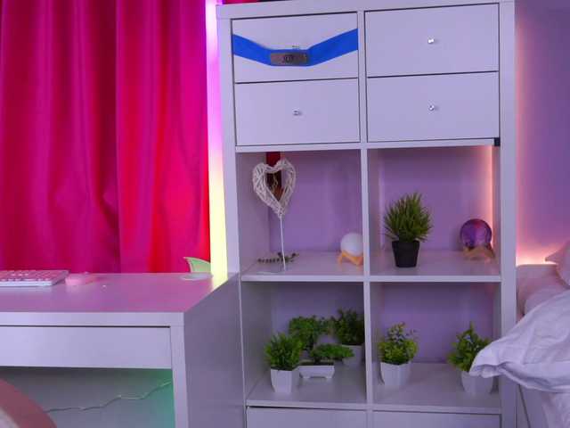 JessyBelle's BongaCams show and profile