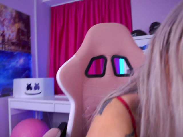 JessyBelle's BongaCams show and profile