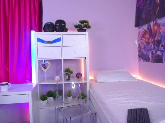 JessyBelle's BongaCams show and profile