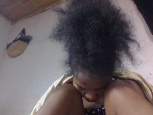 tsaralaza — Freechat on BongaCams