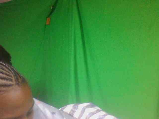 tsaralaza Live Webcam on BongaCams