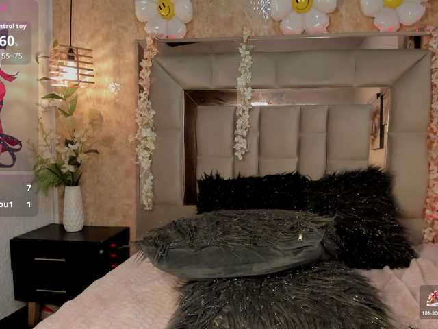 Estrellaa11 from BongaCams is Freechat