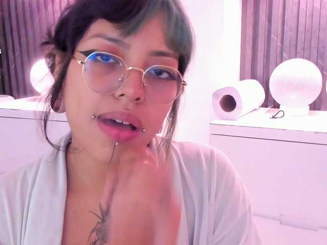 Amy-Carter's BongaCams show and profile