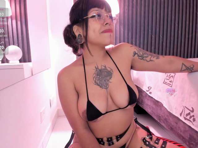 Amy-Carter's BongaCams show and profile