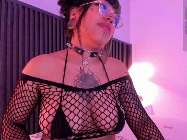 Amy-Carter Live Webcam on BongaCams