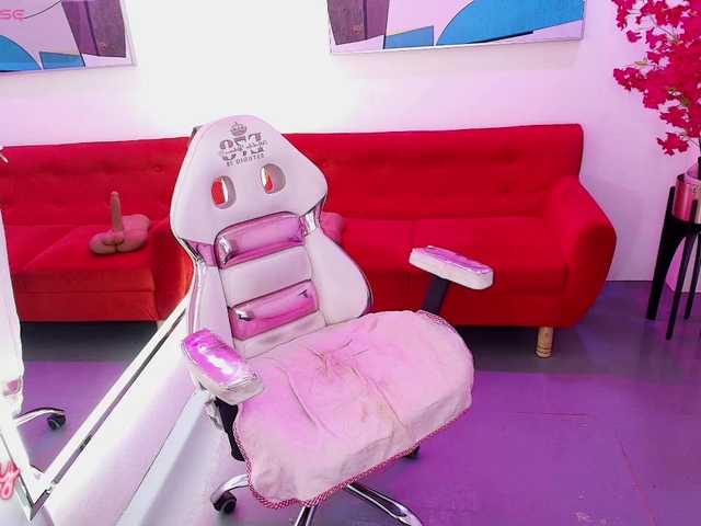 Bunnie-star's BongaCams show and profile