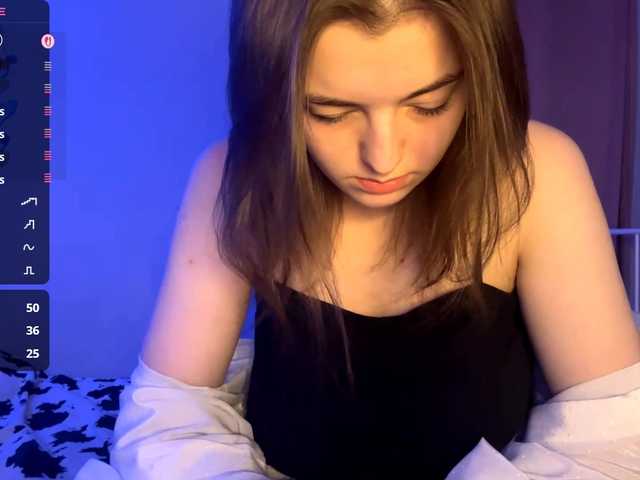 PeachBabe's BongaCams show and profile