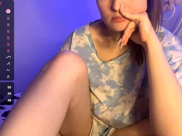 PeachBabe's BongaCams show and profile