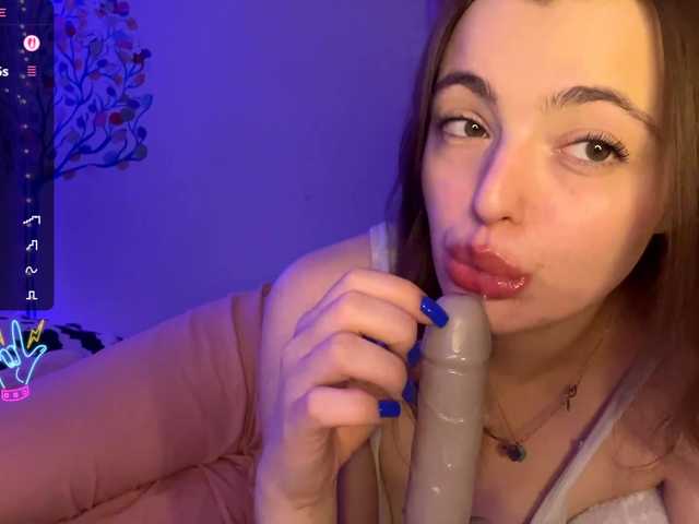 PeachBabe's BongaCams show and profile