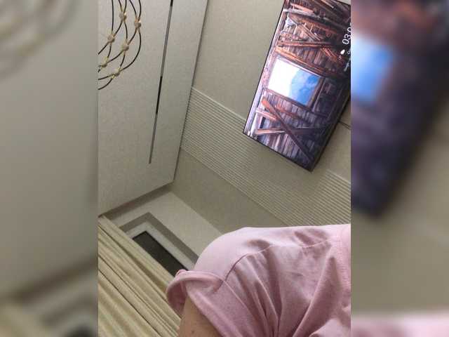 Mae4614 – webcam model profile photo