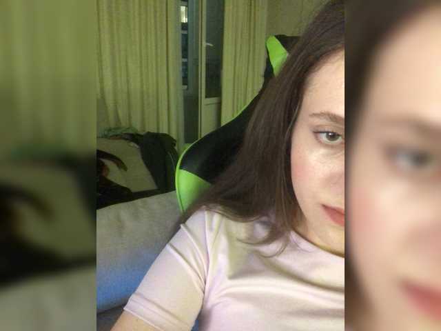 Mae4614's BongaCams show and profile