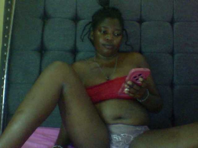 Cute-Divah from BongaCams is Freechat