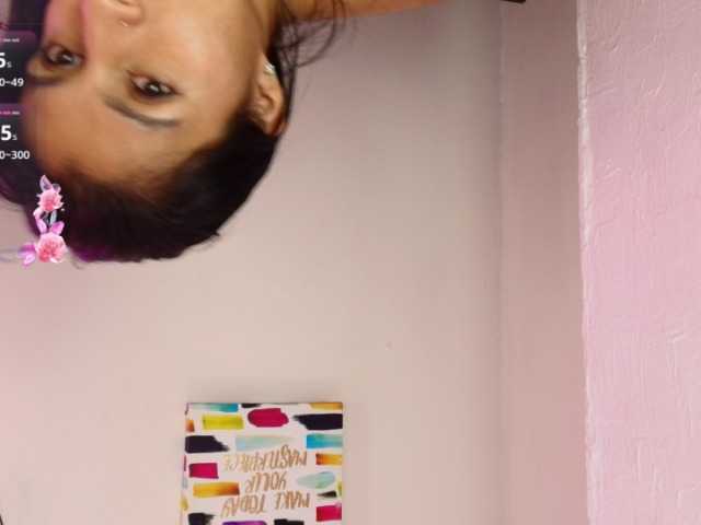 Melannyy--'s BongaCams show and profile