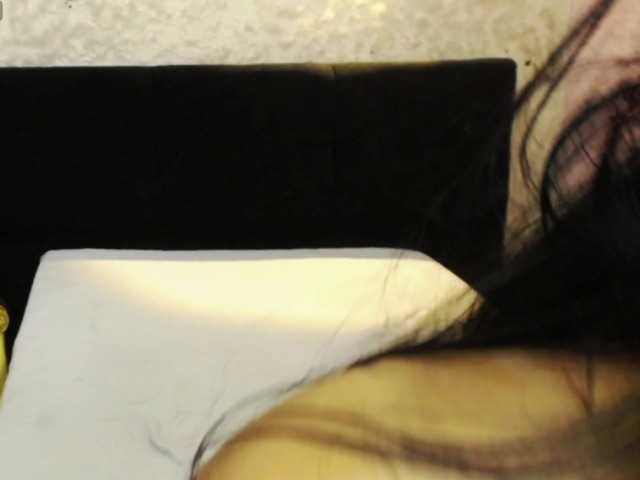 Melannyy--'s BongaCams show and profile