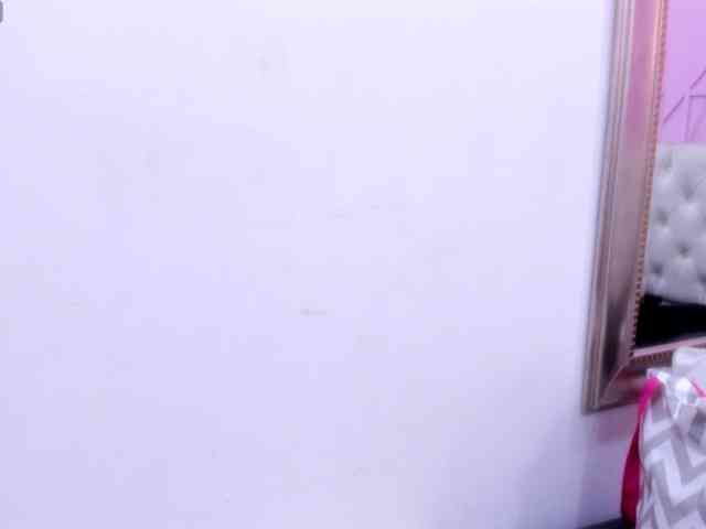 Melannyy-- Live Webcam on BongaCams