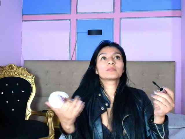 Melannyy-- Melannyy--