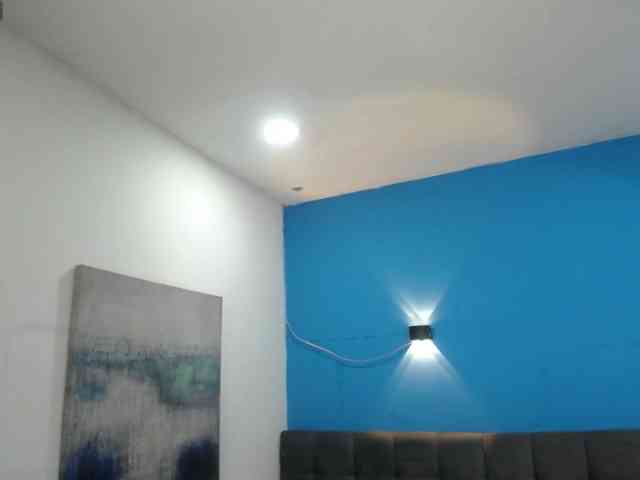 Melannyy-- Melannyy--