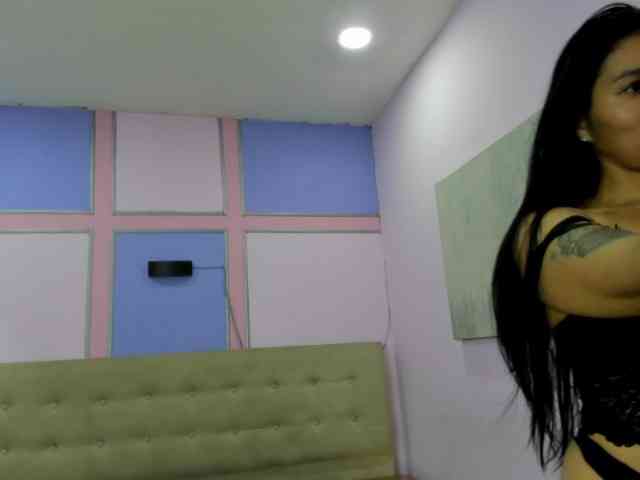 Melannyy-- Melannyy--