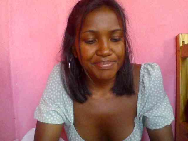 Adohh Live Webcam on BongaCams