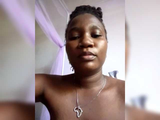 Spicyqueen – webcam model profile photo