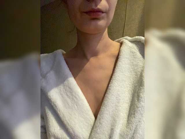 sweet-space8899-9988-1's BongaCams show and profile