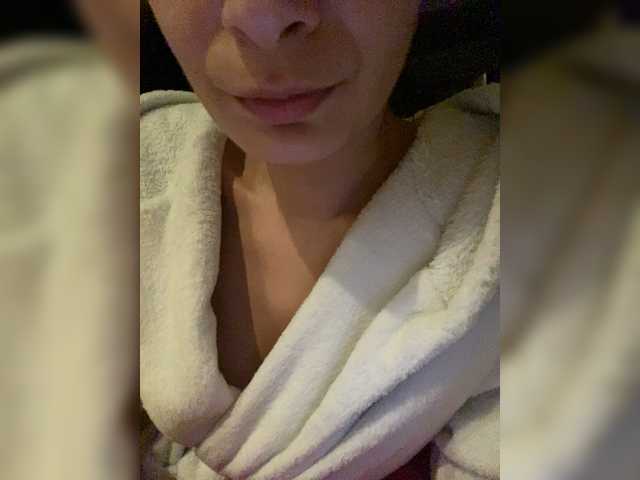 sweet-space8899-9988-1 live cam