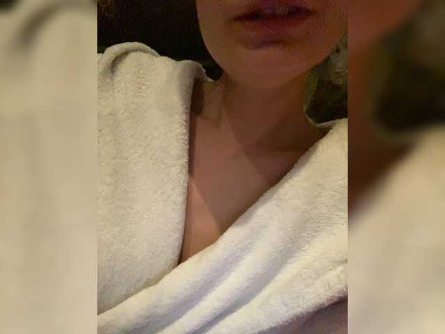 sweet-space8899-9988-1's BongaCams show and profile