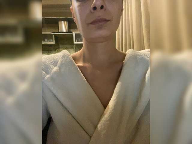 sweet-space8899-9988-1 – webcam model profile photo