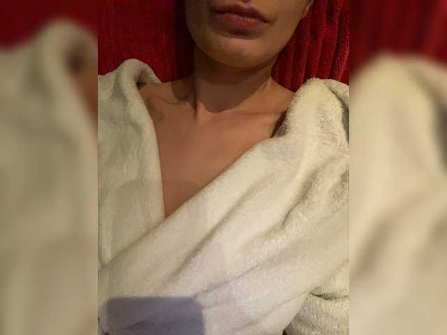 sweet-space8899-9988-1's BongaCams show and profile