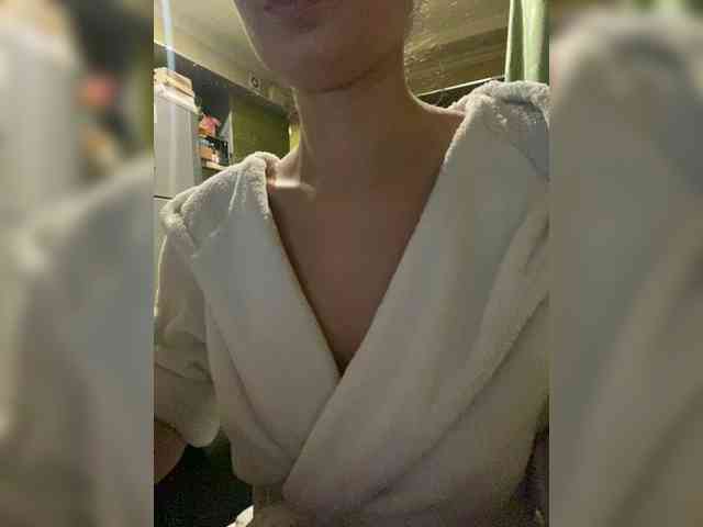 sweet-space8899-9988-1 webcam