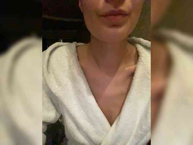 sweet-space8899-9988-1 webcam