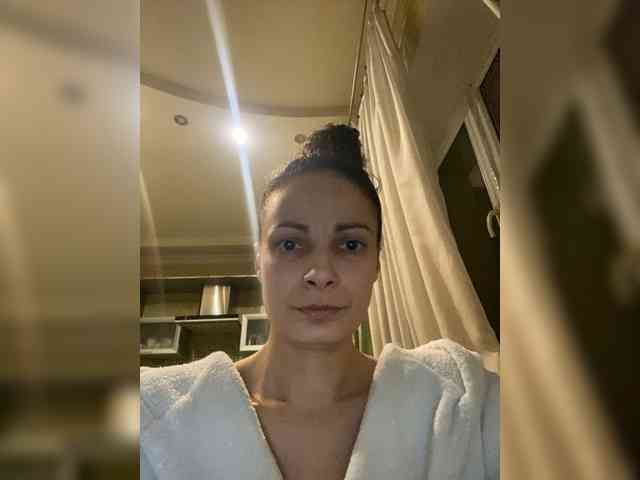 sweet-space8899-9988-1 webcam