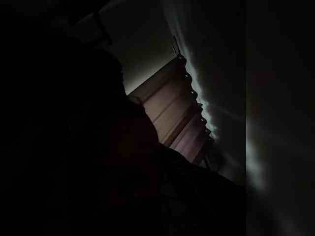 YoniBi Live Webcam on BongaCams